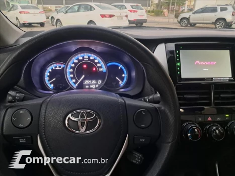 YARIS 1.5 16V FLEX SEDAN XL LIVE MULTIDRIVE