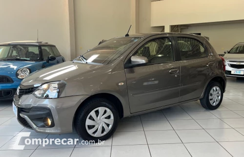 Toyota Etios Hatch 1.3 16V 4P FLEX EX 4 portas