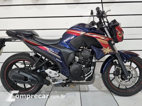 Yamaha FZ25 FAZER capita marvel