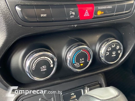 RENEGADE 1.8 16V Sport