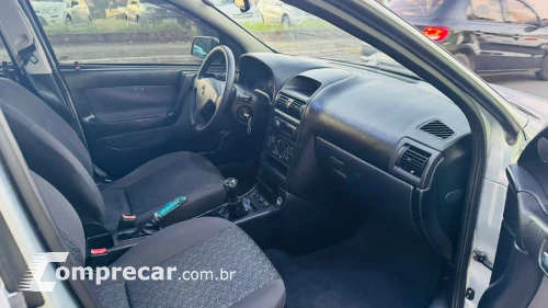 ASTRA 2.0 MPFI Advantage 8V