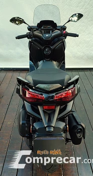 YAMAHA XMAX 250 CONNECTED ABS