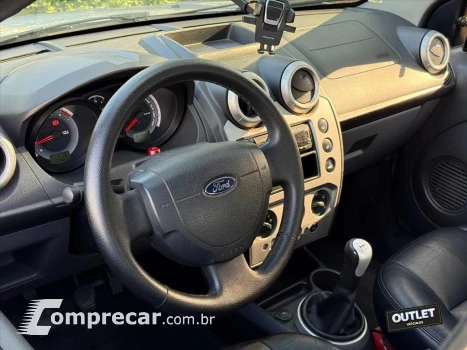 FIESTA 1.6 ROCAM SEDAN 8V FLEX 4P MANUAL