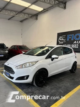 FORD FIESTA 1.6 Titanium Hatch 16V 4 portas