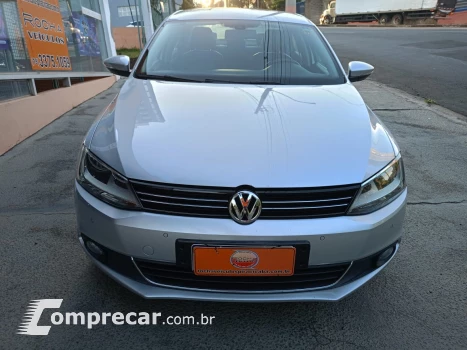 Jetta 2.0 4P TSI HIGHLINE 211 CV AUTOMÁTICO