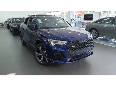 Audi Q3 2.0 40 TFSI GASOLINA SPORTBACK PERFORMANCE BLACK QUATTRO 4 portas