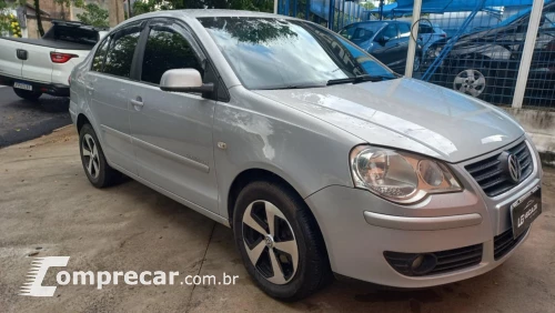 Volkswagen POLO SEDAN 1.6 MI 8V 4 portas