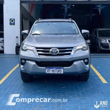 HILUX SW4 2.8 SRX 4X4 7 LUGARES 16V TURBO INTERCO