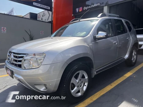 Renault DUSTER Dynamique 1.6 Flex 16V Mec. 4 portas