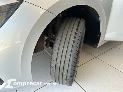 Polo Track 1.0 Flex 12V 5p
