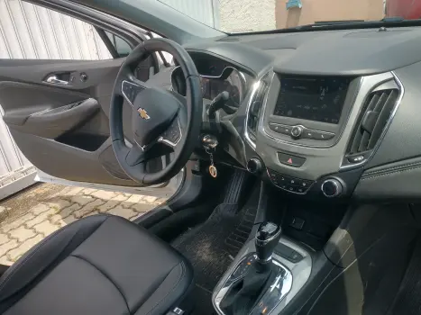 CRUZE 1.4 LT