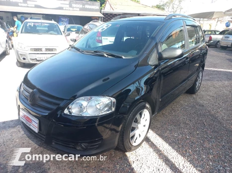 Volkswagen SPACEFOX 1.6 MI 8V 4 portas