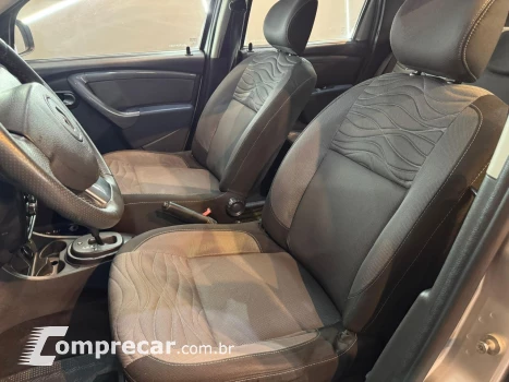DUSTER TECHROAD 2.0 Hi-Flex 16V Aut.