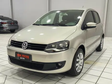Volkswagen Fox 1.0 Mi Total Flex 8V 5p 5 portas