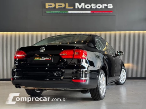 JETTA 2.0 COMFORTLINE 120CV FLEX 4P TIPTRONIC