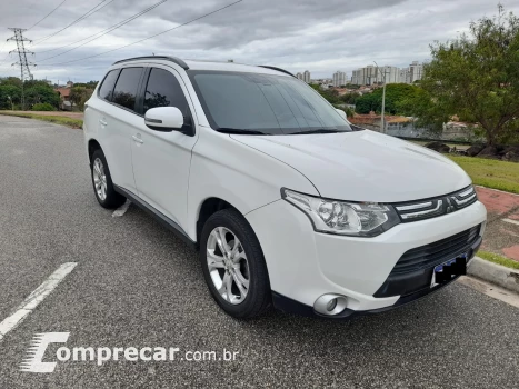 Mitsubishi OUTLANDER 2.0 16V 4 portas