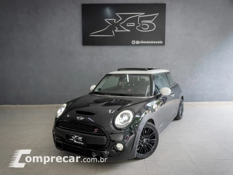 MINI COOPER S 2.0 Turbo 16v 3p Aut. 2 portas