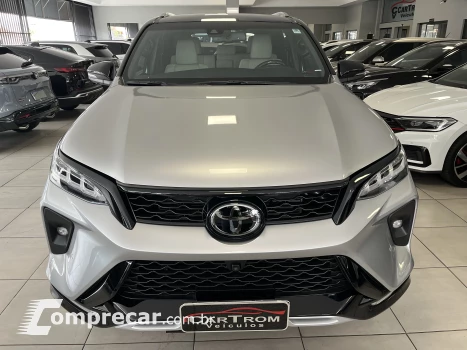 HILUX SW4 2.8 D-4d Turbo Diamond 7L