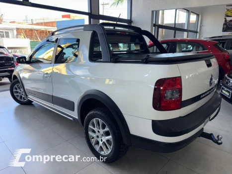 SAVEIRO 1.6 Cross CD 16V
