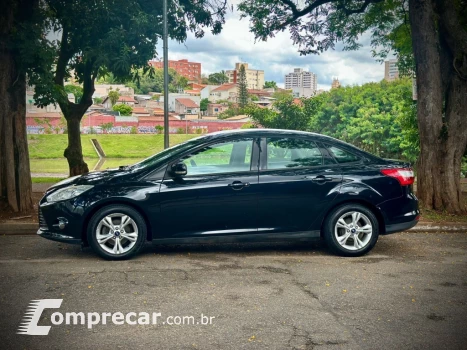 FOCUS 2.0 SE PLUS SEDAN 16V FLEX 4P AUTOMÁTICO