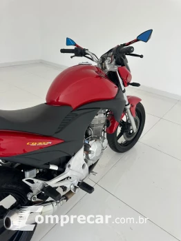 CB 300 R