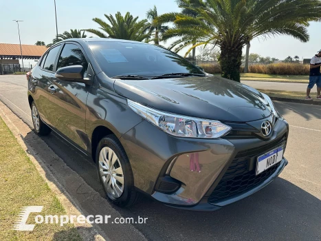 YARIS 1.5 16V Sedan XL