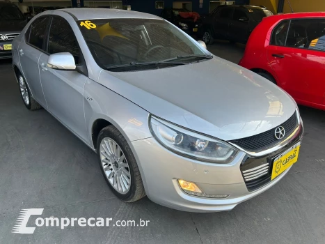 JAC J5 Sedan 1.5 16V 4p Mec. 4 portas