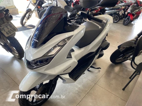 PCX 160 DLX