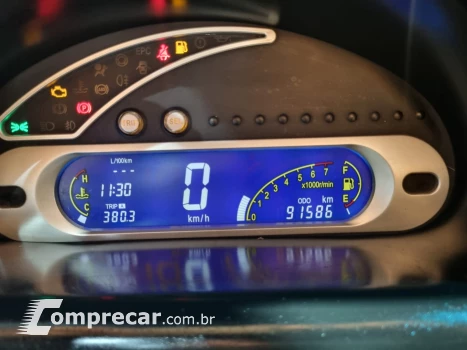 QQ 1.1 MPFI 16V