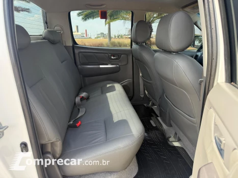 HILUX 2.7 SRV 4X4 CD 16V