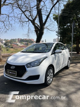 Hyundai HB20S 1.6 Comfort Plus 16V 4 portas