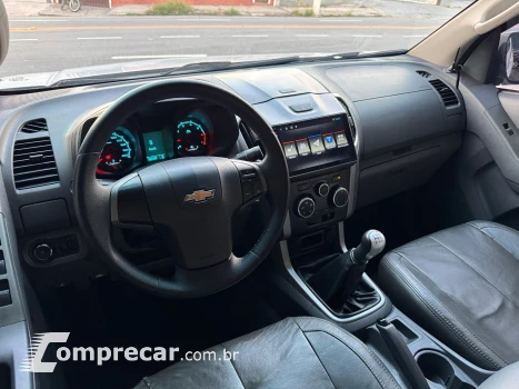 S10 2.4 MPFI LT 4X2 CD 8V