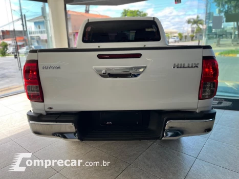 HILUX 2.8 D-4D TURBO DIESEL CD SR 4X4 AUTOMÁTICO