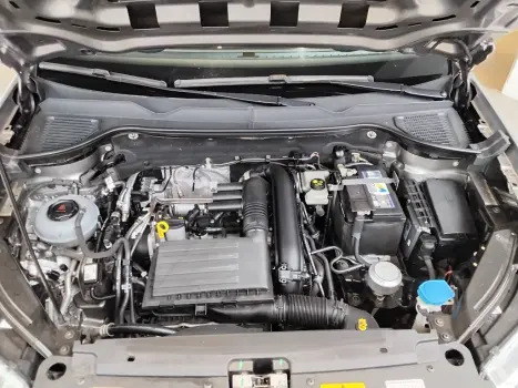 TAOS 1.4 250 TSI TOTAL FLEX HIGHLINE AUTOMÁTICO
