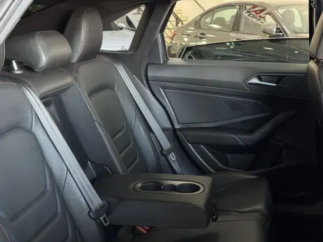 Jetta 2.0 4P 350 TSI GLI AUTOMÁTICO DSG