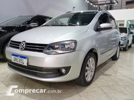 Volkswagen SPACEFOX 1.6 MI Sportline I-motion 8V 4 portas