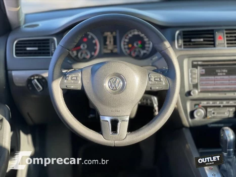 JETTA 2.0 TSI HIGHLINE 200CV GASOLINA 4P TIPTRONIC