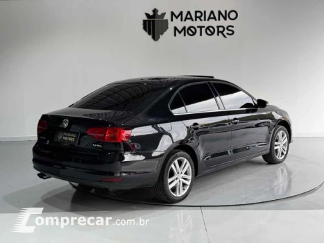 JETTA 2.0 TSI HIGHLINE 211CV GASOLINA 4P TIPTRONIC