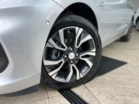 ONIX 1.0 TURBO FLEX PREMIER AUTOMÁTICO