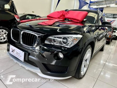 BMW X1 2.0 16V Turbo Activeflex Sdrive20i 4 portas