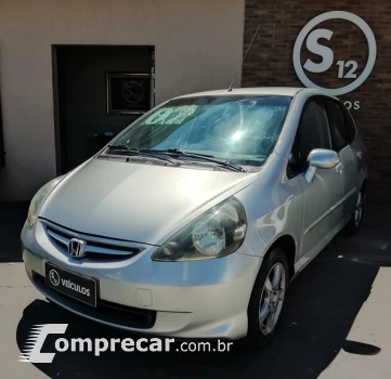 Honda FIT 4 portas