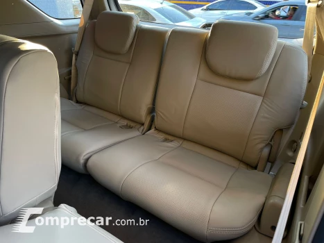 HILUX SW4 2.7 SR 7 Lugares 4X2 16V