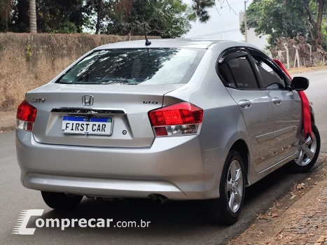 CITY 1.5 DX 16V FLEX 4P AUTOMÁTICO
