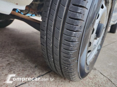 Courier 1.6 L/ 1.6 Flex