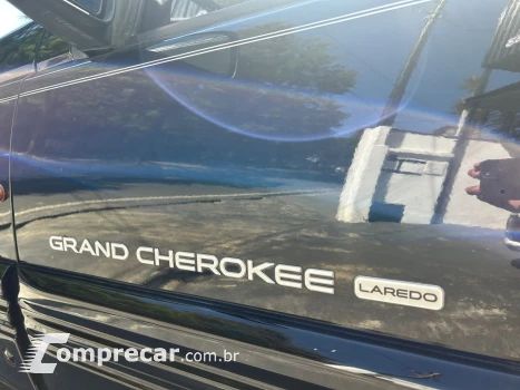 Grand Cherokee 4.0 Laredo 4X4 6I 12V Gasolina 4P Automático