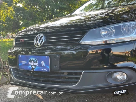 JETTA 2.0 TSI HIGHLINE 200CV GASOLINA 4P TIPTRONIC