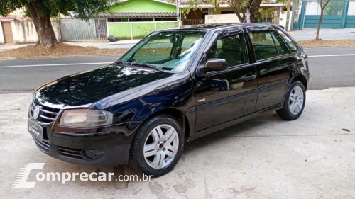 Volkswagen GOL 1.0 8V 4 portas