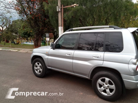 PAJERO TR4 2.0 4X4 16V 140cv