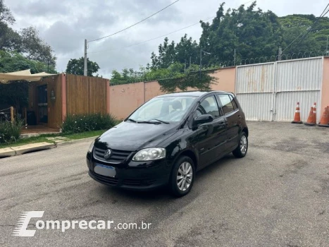 Volkswagen FOX - 1.0 MI TREND 8V 4P MANUAL 4 portas