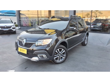 Renault SANDERO 1.6 16V SCE FLEX STEPWAY ICONIC X-TRONIC 4 portas